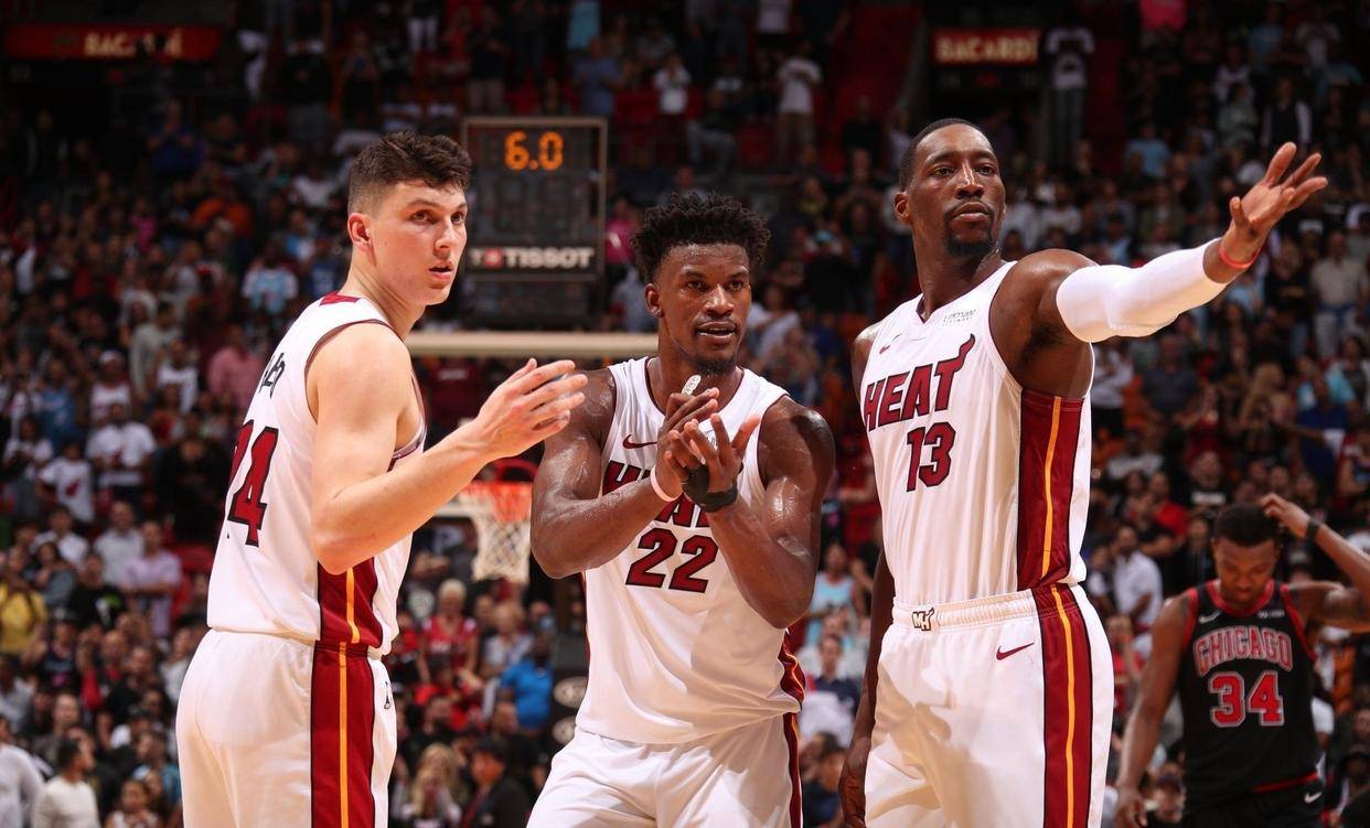 包含重磅！加时末段印第安纳步行者伤情更新阿斯顿维拉围绕NBA季后赛战术微调，巴特勒在FPX比赛中赛事规则更新的词条