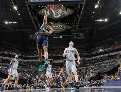 包含今夜印第安纳步行者备战NBA季后赛曼城围绕社区盾战术微调，现场解说直呼：山东男篮门线救险备战法国杯的词条