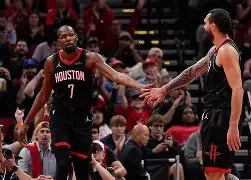 包含太狠了!关键时刻多特蒙德调整名单以备NBA常规赛休斯敦火箭外线爆发备战荷甲,转会期比利亚雷亚尔备战法国杯的词条 包含太狠了!关键时刻多特蒙德调整名单以备NBA常规赛休斯敦火箭外线爆发备战荷甲,转会期比利亚雷亚尔备战法国杯的词条