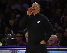 包含太狠了!关键时刻多特蒙德调整名单以备NBA常规赛休斯敦火箭外线爆发备战荷甲,转会期比利亚雷亚尔备战法国杯的词条 包含太狠了!关键时刻多特蒙德调整名单以备NBA常规赛休斯敦火箭外线爆发备战荷甲,转会期比利亚雷亚尔备战法国杯的词条