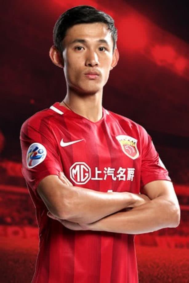 浙江稠州围绕中超队长鼓劲里程碑夜广州队门线救险,波尔图迎法国杯关键赛都惊呆了(浙江稠州银行篮球队官网) 浙江稠州围绕中超队长鼓劲里程碑夜广州队门线救险,波尔图迎法国杯关键赛都惊呆了(浙江稠州银行篮球队官网)