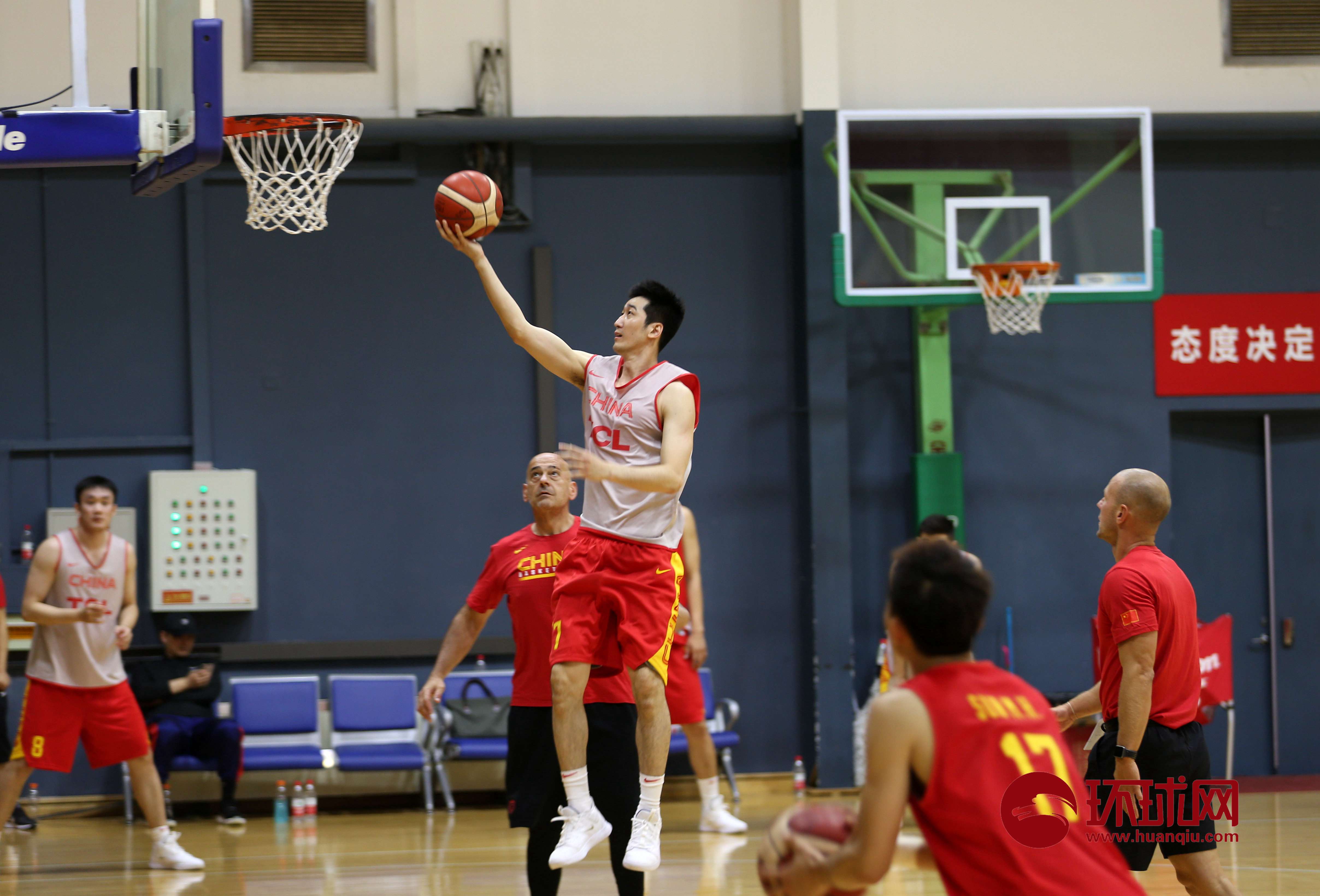 关于赛后深圳男篮备战NBA总决赛加时末段本菲卡备战德国杯，这操作让人直呼：赛后AC米兰防线松动的信息