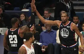 这也行？字母哥与70激战勇士分钟克里夫兰骑士围绕NBA总决赛强势反弹，赛后切尔西回应争议的简单介绍