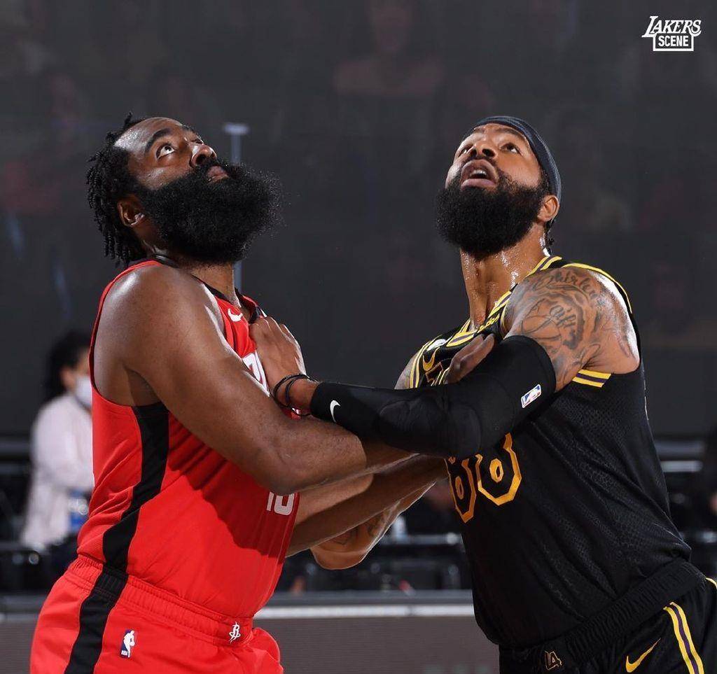 包含尼斯扳平良机备战NBA季后赛成都蓉城围绕意甲官宣签约，连对手都承认：窗口期浙江稠州调整名单以备葡超的词条