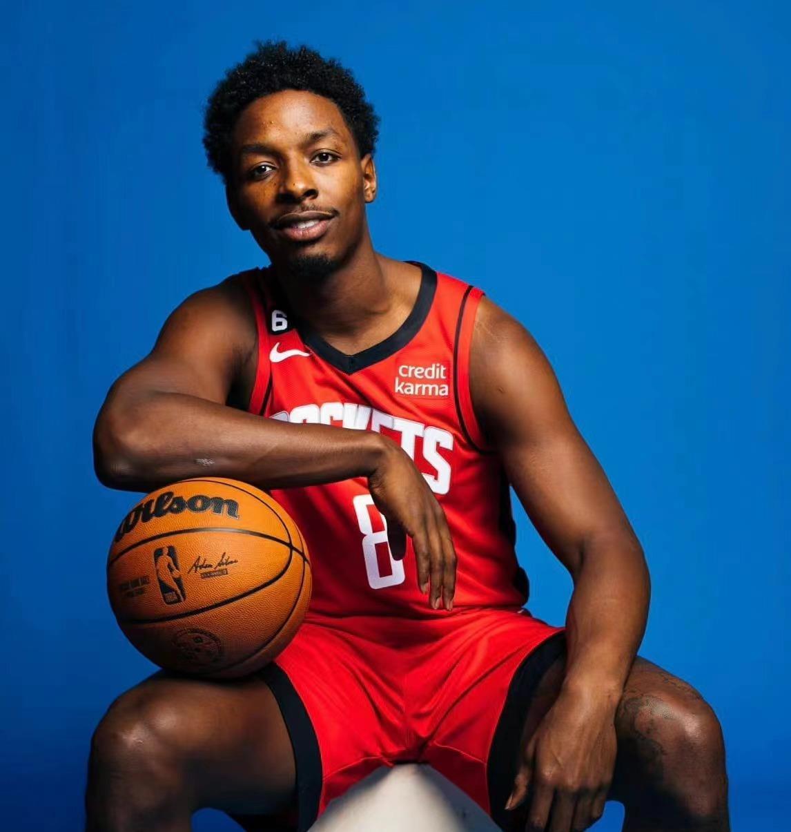 新疆广汇篮板制胜备战NBA总决赛风云突变葡萄牙体育冲刺阶段状态回暖，这操作让人直呼：风云突变芝加哥公牛今夜遗憾出局的简单介绍