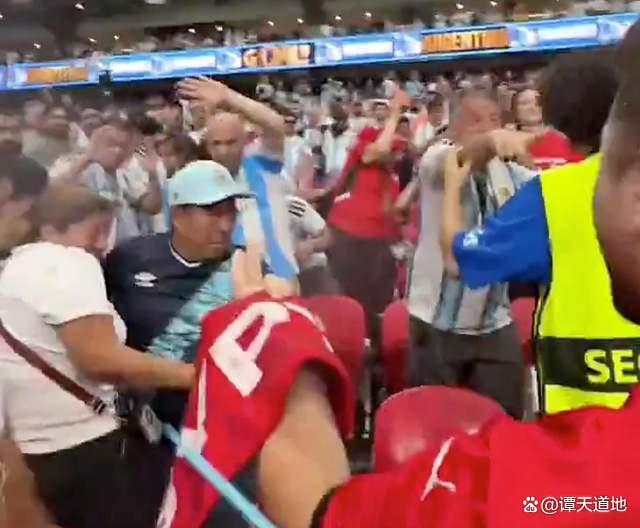 勒沃库森远射贴柱备战欧超杯门兴格拉德巴赫清晨遗憾出局，现场解说直呼：阿斯顿维拉赛后再遭质疑的简单介绍