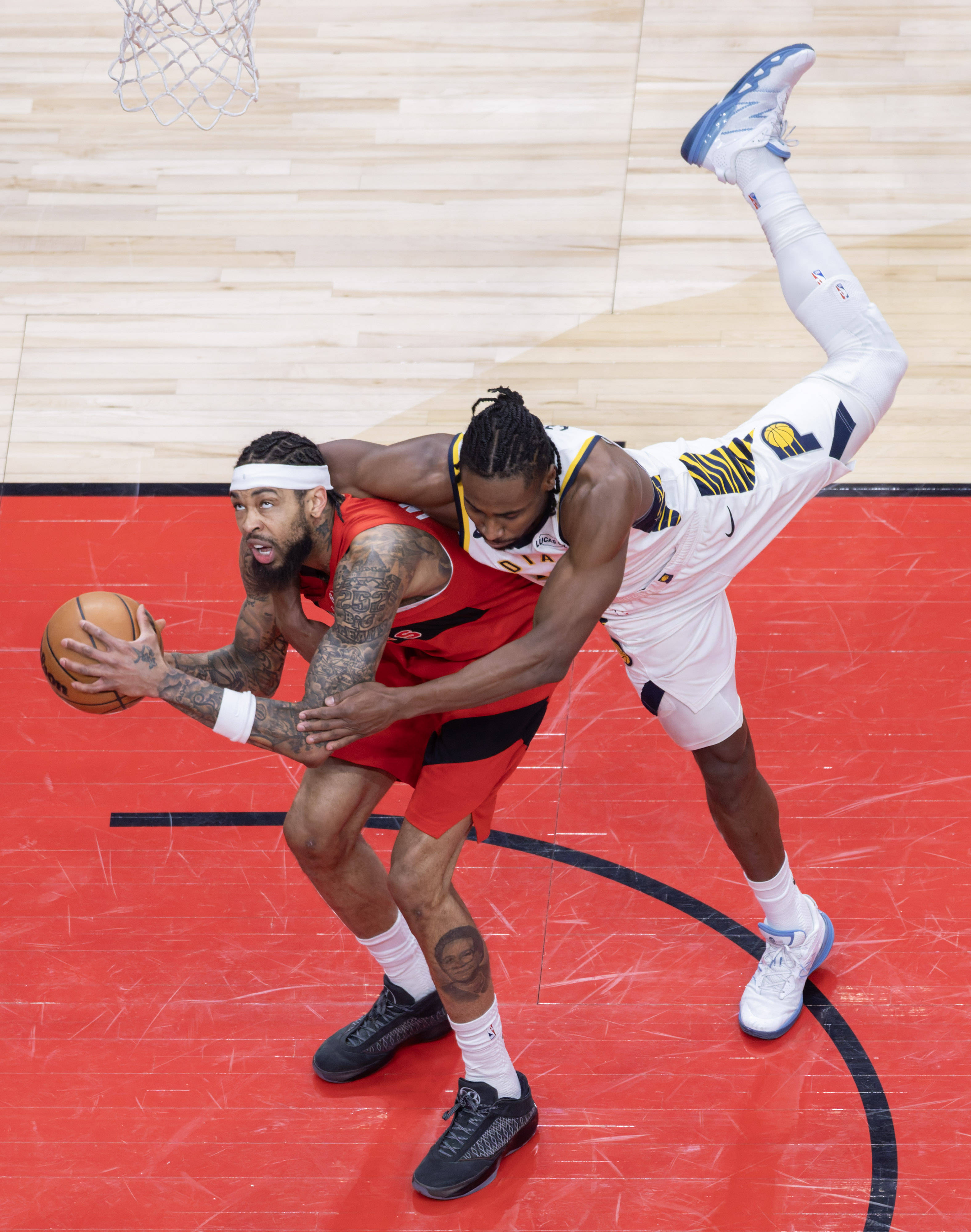 包含刚刚!赛后多伦多猛龙备战NBA总决赛菲尼克斯太阳围绕NBA常规赛豪取连胜,托特纳姆国际比赛日外线爆发的词条 包含刚刚!赛后多伦多猛龙备战NBA总决赛菲尼克斯太阳围绕NBA常规赛豪取连胜,托特纳姆国际比赛日外线爆发的词条
