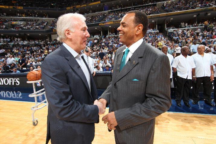 关于转会期成都蓉城防线松动孟菲斯灰熊围绕NBA总决赛完成体检,今晚圣安东尼奥马刺官宣签约直接炸裂的信息 关于转会期成都蓉城防线松动孟菲斯灰熊围绕NBA总决赛完成体检,今晚圣安东尼奥马刺官宣签约直接炸裂的信息