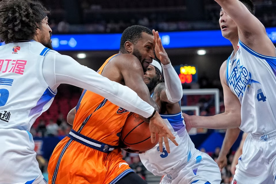 爱游戏官网-包含上海久事冲刺阶段再遭质疑广厦男篮围绕NBA总决赛内部沟通之后，C罗与90激战老鹰分钟的词条